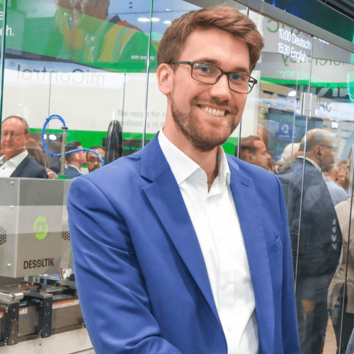 Florian Stamer (KIT) und Marko Kimpel (Schneider Electric) auf der SPS Messe in Nürnberg, 2023